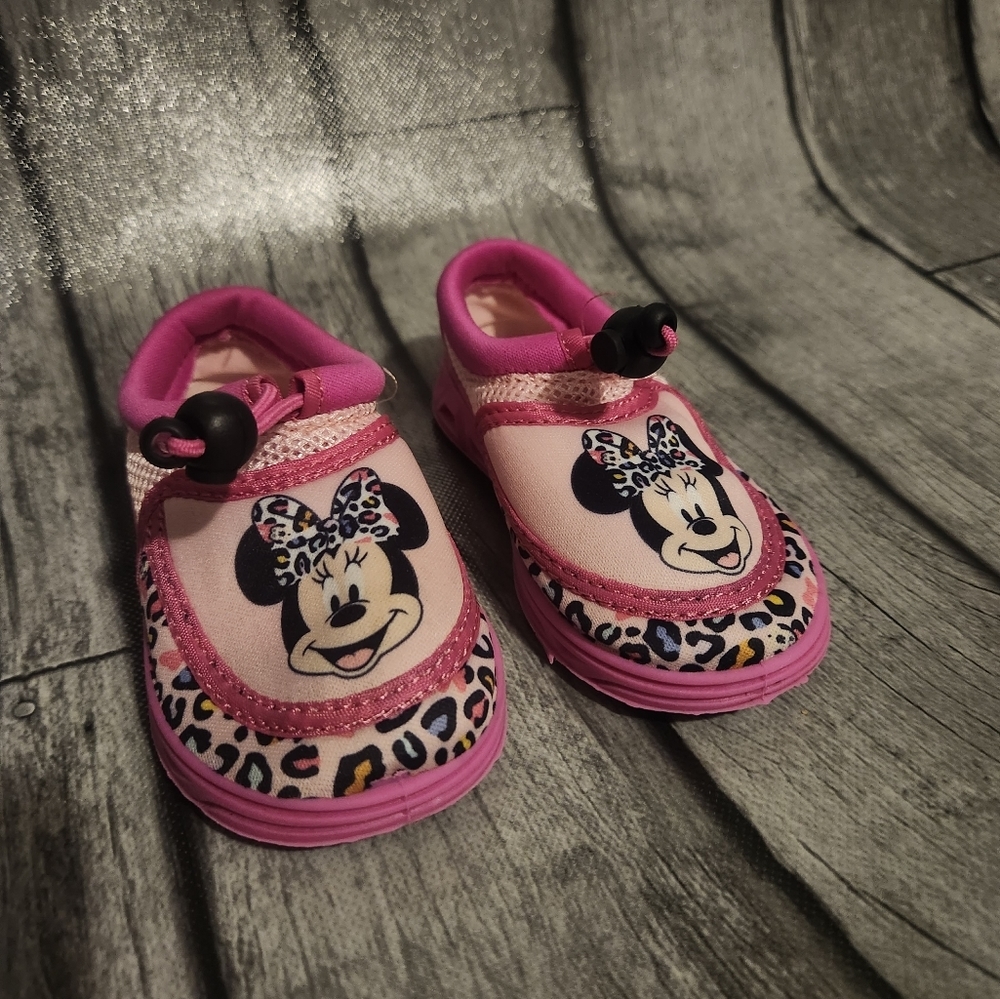 Minnie Mouse Slip On Water Shoes‎